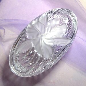 Crystal covered dish Lilly etched on top lid jewelry or keepsake good condition